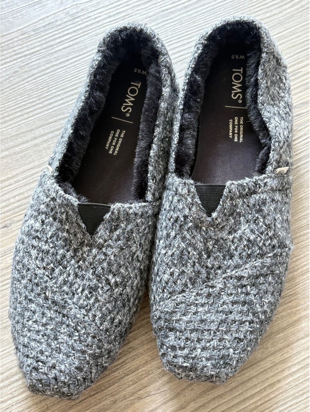 TOMS Women's Gray TOMS Faux-Fur Lined Alpargata Slippers Flats Size 9.5